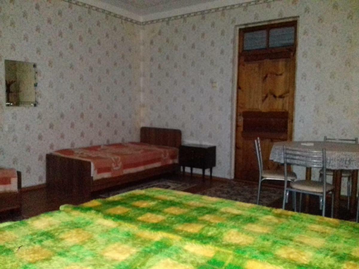 Guesthouse At Oleg'S Zolotoy Bereg Gudauta Kültér fotó